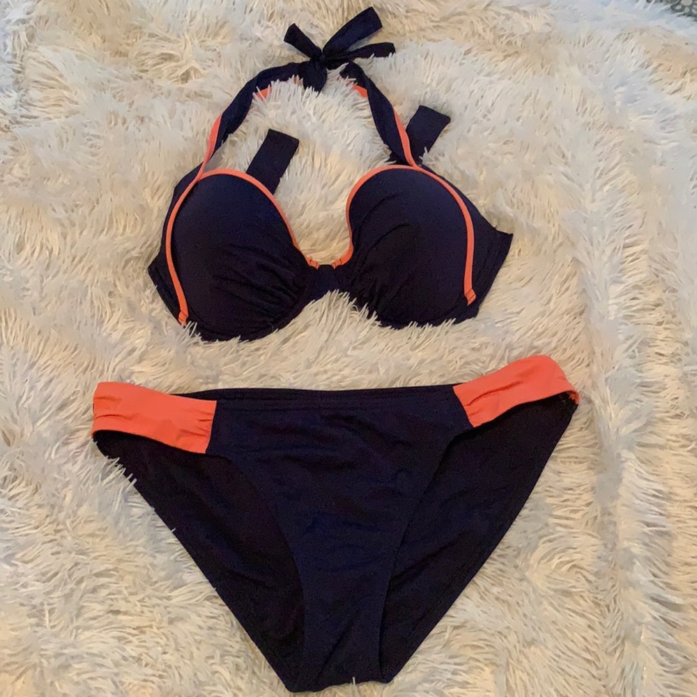 Bikini 36DD